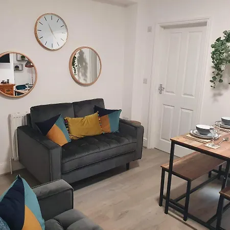Victoria House - 3 Bedrooms, 3 Bathrooms By Cliftonvalley Bristol